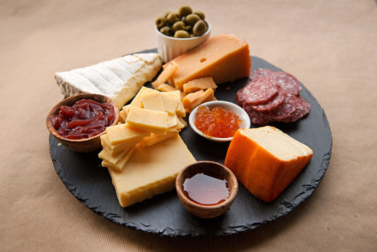 A Sajtok Királysága: A Kézműves Magyar Sajtok Feledhetetlen Világa